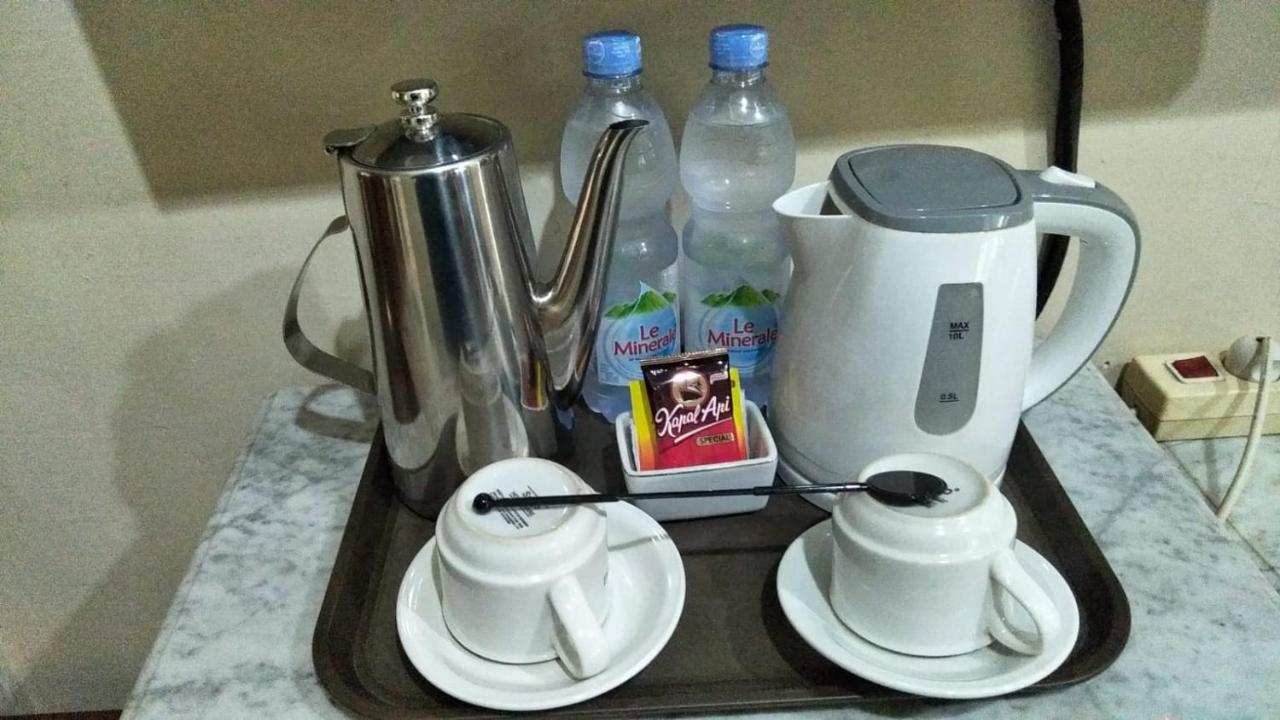 Hotel Indah Palace יוגיאקרטה מראה חיצוני תמונה
