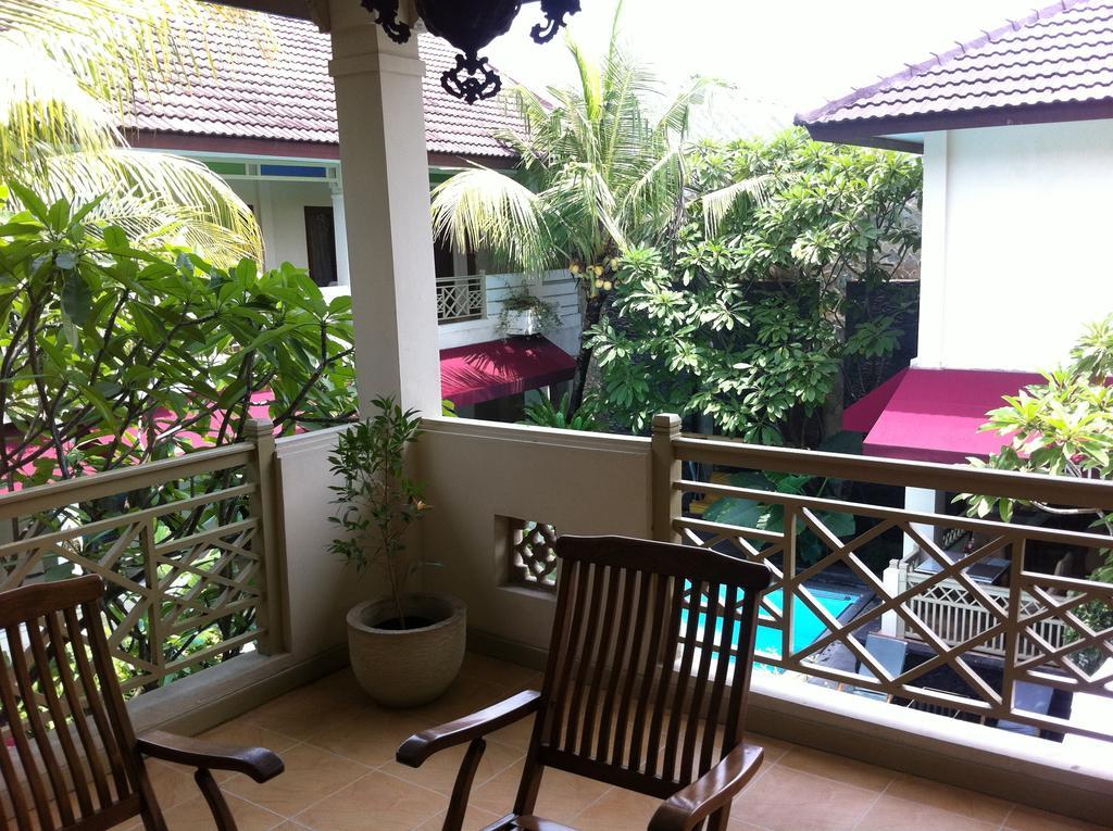 Hotel Indah Palace יוגיאקרטה מראה חיצוני תמונה