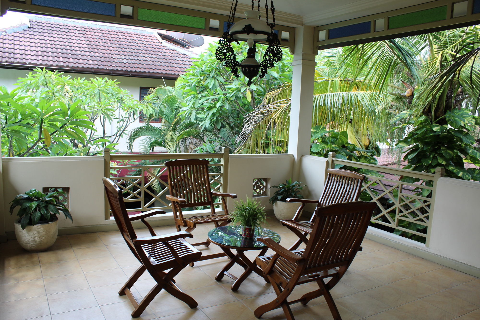 Hotel Indah Palace יוגיאקרטה מראה חיצוני תמונה